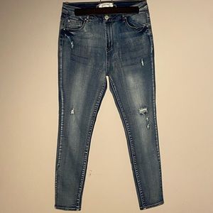 Womens skinny jeans